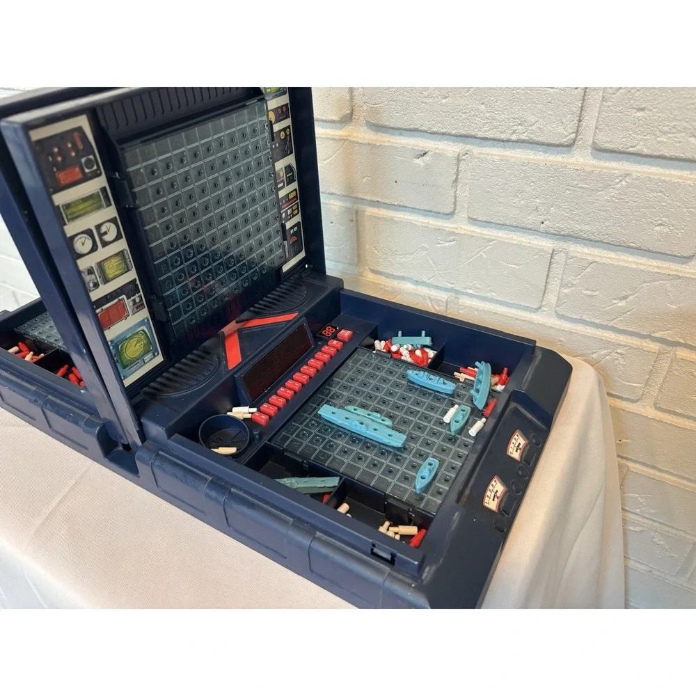 Vintage 1989 Milton Bradley Electronic Talking Battleship Game Tested Working